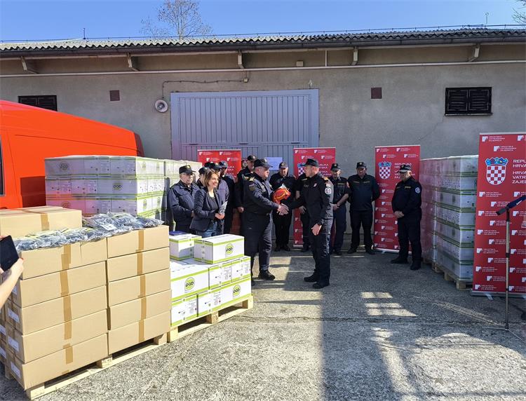 Slika /slike/Podjela oprema u sklopu EU projekta 3.3.2026 (1).jpg